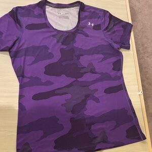Under Armour Women's Purple Camo Short Sleeve Tee